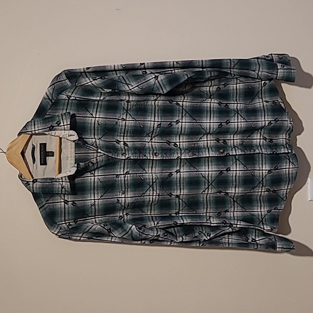 Aeropostale, L, Green/Black/Grey Plaid, Long-sleeved Button Down Flannel